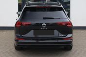 Volkswagen Golf Life 1.5 eTSI mHEV DSG