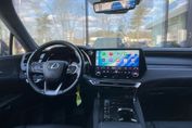 Lexus RX 350h Omotenashi