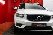 Volvo XC40 T3 Momentum Pro