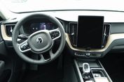 Volvo XC60 B5 B AWD Ultra Dark