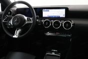 Mercedes CLA 200