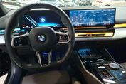 BMW Seria 5 520i mHEV aut