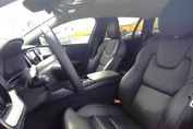 Volvo V60 T6 AWD Plug-In Hybrid Plus Bright aut