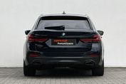 BMW Seria 5 Touring 530d xDrive M Sport