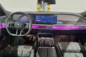 BMW Seria 7 740d xDrive Nero Lusso Edition