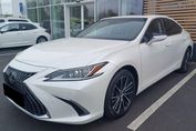Lexus ES 300h Business Edition 2.5 E-CVT