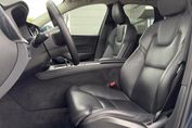 Volvo XC60 B4 D AWD Plus Bright