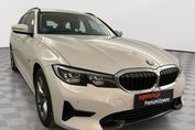 BMW Seria 3 Touring 320e Sport Line