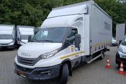 Iveco Daily 70C18 Zabudowa + Tył spanie