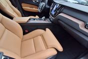 Volvo XC60 T6 AWD Ultra Dark