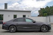 Mercedes Klasa E 300 e 4-Matic AMG