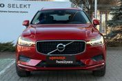 Volvo XC60 T4 Momentum Pro