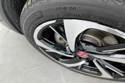 DS DS7 Performance Line 1.6 E-Tense Hybrid AT