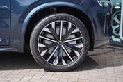 Volvo XC90 T8 AWD Plug-In Hybrid Ultra Bright