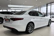 Alfa Romeo Giulia 2.0 Turbo Super aut