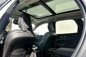 Volvo XC60 T8 Plug-In Hybrid AWD Plus Bright aut