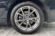 BMW Seria 3 318i Advantage