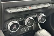 Renault Arkana Evolution 1.6 E-Tech Hybrid AT
