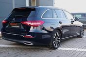 Mercedes Klasa C Kombi 220 d 4MATIC Avantgarde