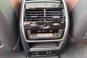 BMW X5 M60i