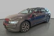 Volkswagen Passat 1.5 TSI  DSG