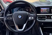 BMW Seria 3 320i Sport Line
