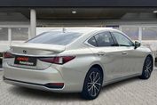 Lexus ES 300h Business Edition