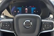 Volvo XC40 B3 Plus Dark