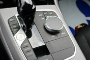 BMW Seria 3 318i aut