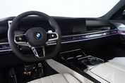 BMW Seria 7 740d xDrive M Sport