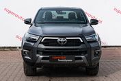 Toyota HiLux Double Cab Invincible 4x4  AT