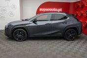 Lexus UX 250h F Impression