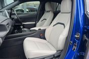 Lexus UX 300h F Sport Design Hybrid Dynamic Force
