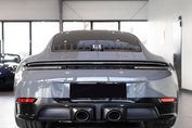 Porsche 911 Carrera 4 GTS