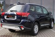 Mitsubishi Outlander Invite + 2WD