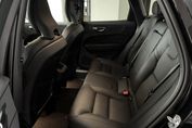 Volvo XC60 B5 B AWD Plus Dark aut