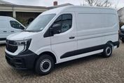 Renault Master L2H2 Extra AT9