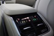 Volvo XC90 T8 AWD Plug-In Hybrid Ultra Bright 7os