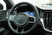 Volvo V60 T6 AWD Plug-In Hybrid Plus Dark