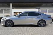 Lexus ES 300h Business Edition