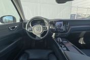 Volvo XC60 B4 D AWD Plus Dark