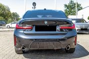 BMW Seria 3 330i xDrive M Sport