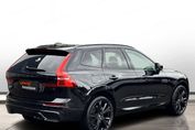 Volvo XC60 B5 AWD Black Edition Plus