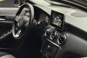 Mercedes GLA 180 7G-DCT