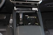 Lexus RX 450h+ Omotenashi 2.5 Hybrid Plug-in