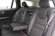 Volvo V60 B4 D Momentum Pro