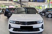 Opel Astra VI  GS aut 1.2 T