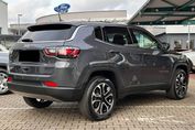 Jeep Compass Altitude 1.5 T4 mHEV DCT