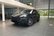 Porsche Cayenne E-Hybrid Black Edition