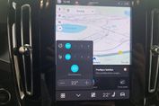 Volvo XC40 B3 Plus Dark